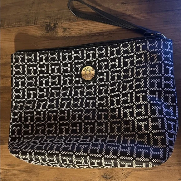 Black and White Tommy Hilfiger Women's Bag - Picture 1 of 5
